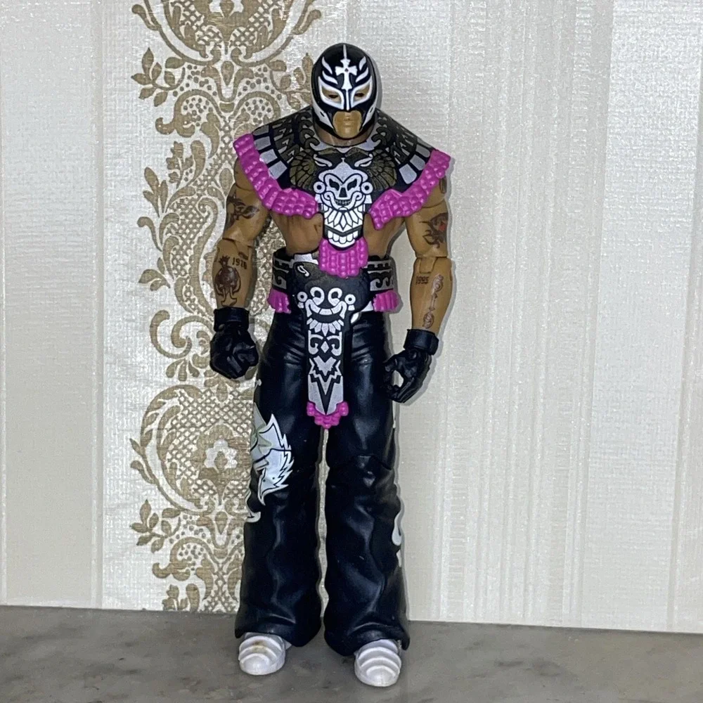WWE Wrestle Mania 22 Entrance Greats Attire Rey Mysterio Figure | Belt‎ Collar